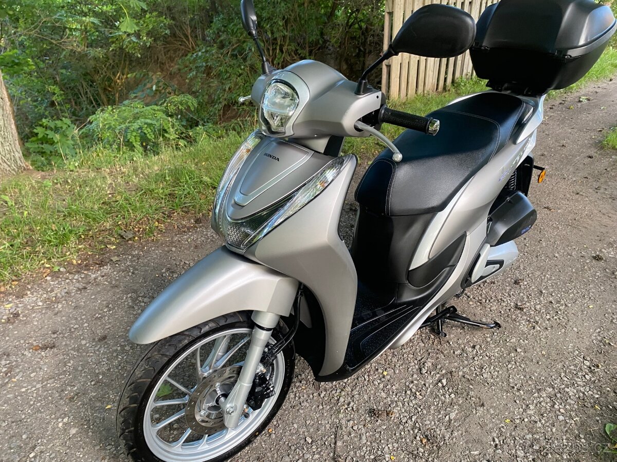 Honda SH 125 (2024) - 13