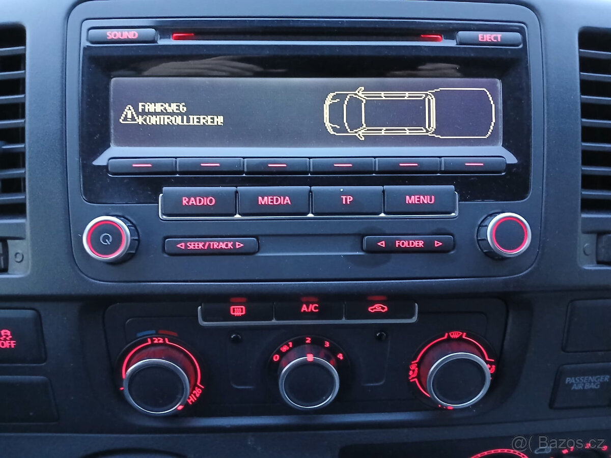 VW CARAVELLE T5.1,AC,8míst,161tkm,CEBIA,TZ,1.maj,DPH - 13