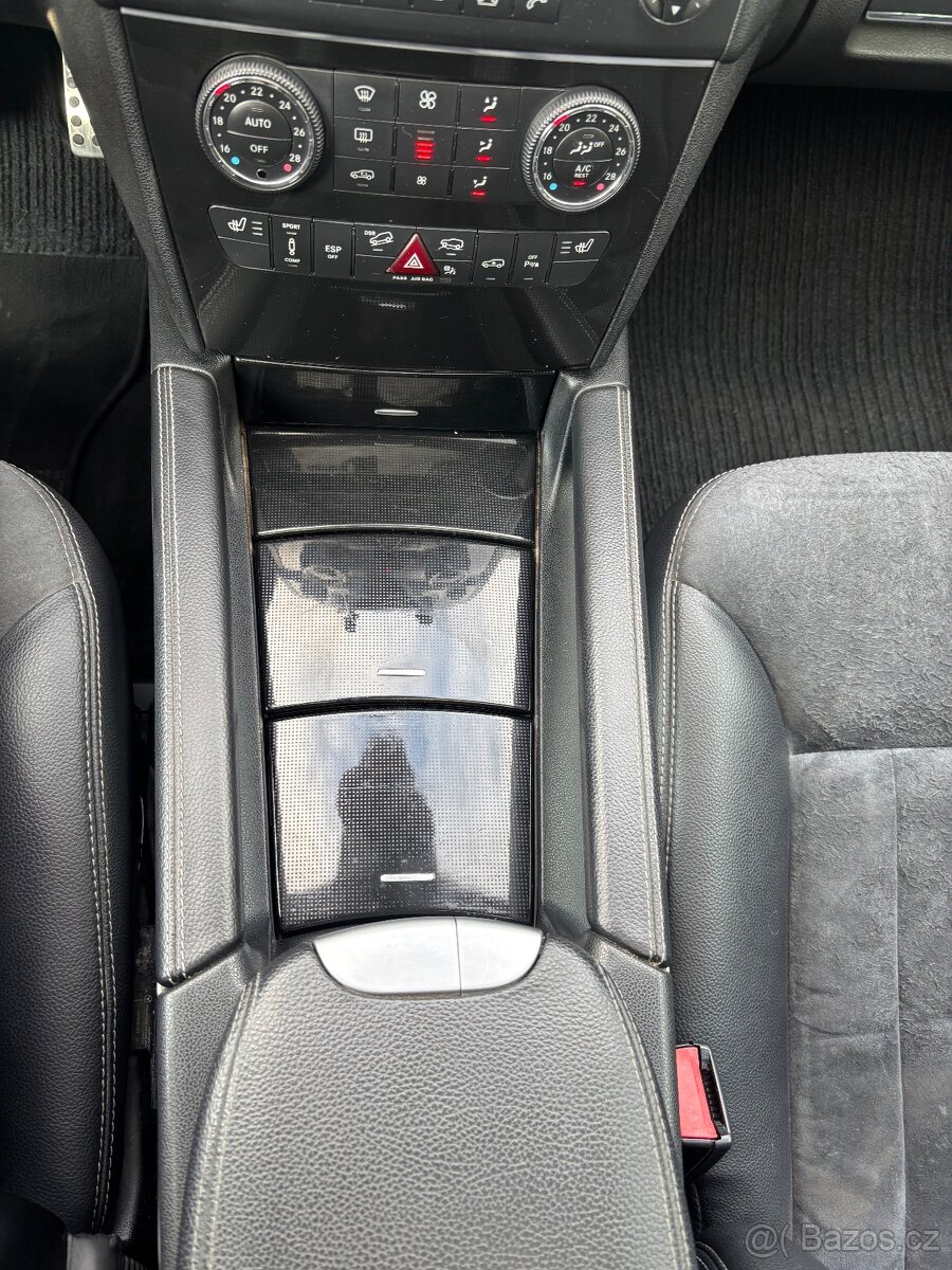 Mercedes-Benz ML 320 CDI - 13