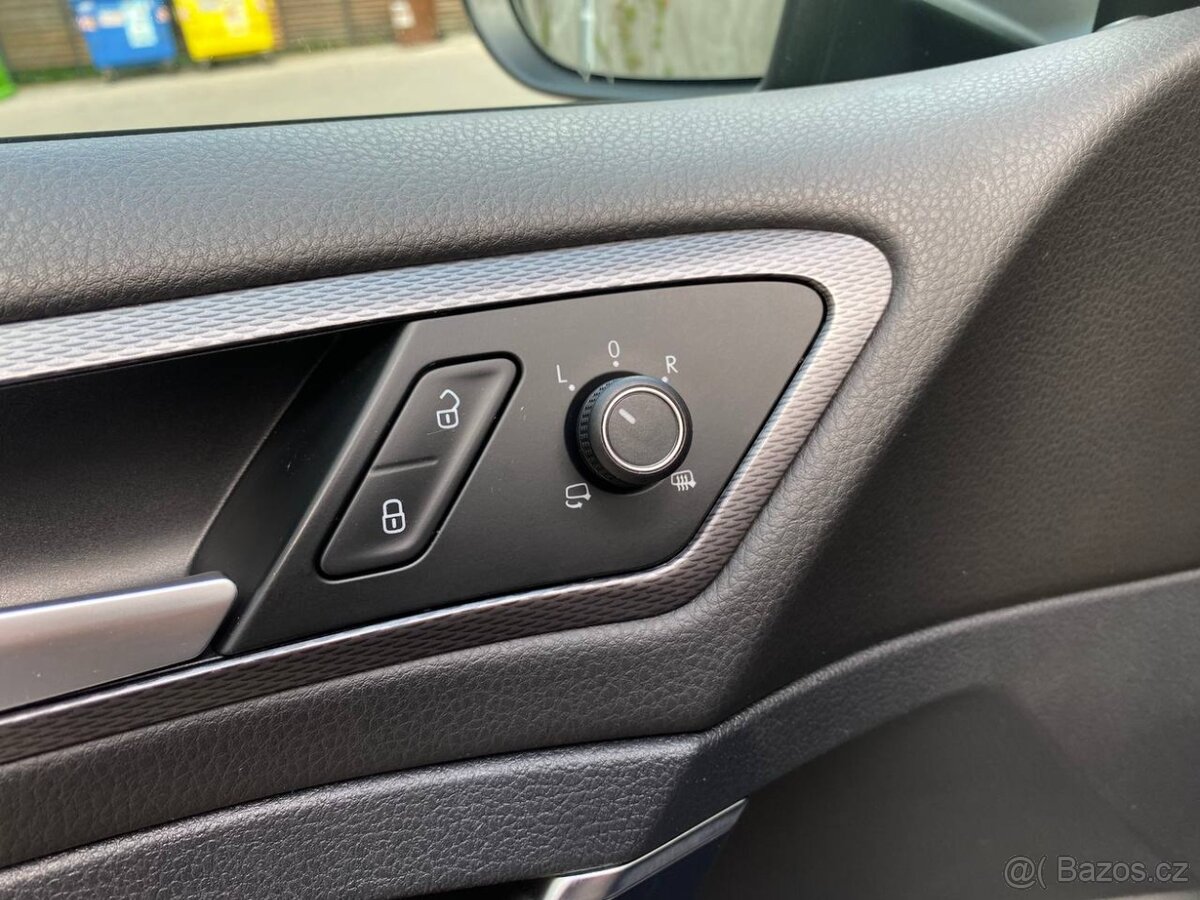 Volkswagen Golf, 2.0 TDI LOUNGE - 13
