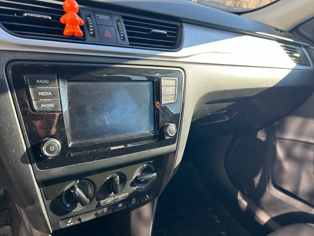 Škoda Rapid 1.0 TSI 81 kw 2019 - PRODÁNO - 13