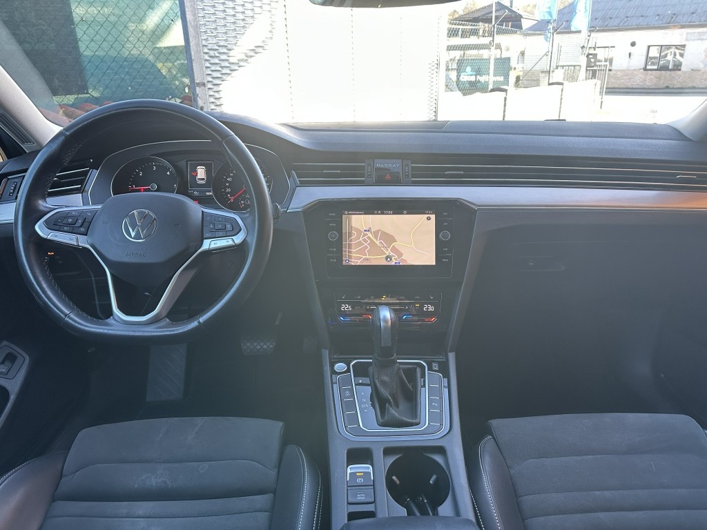 VW Passat 2.0 TDi 110kW serviska - 13