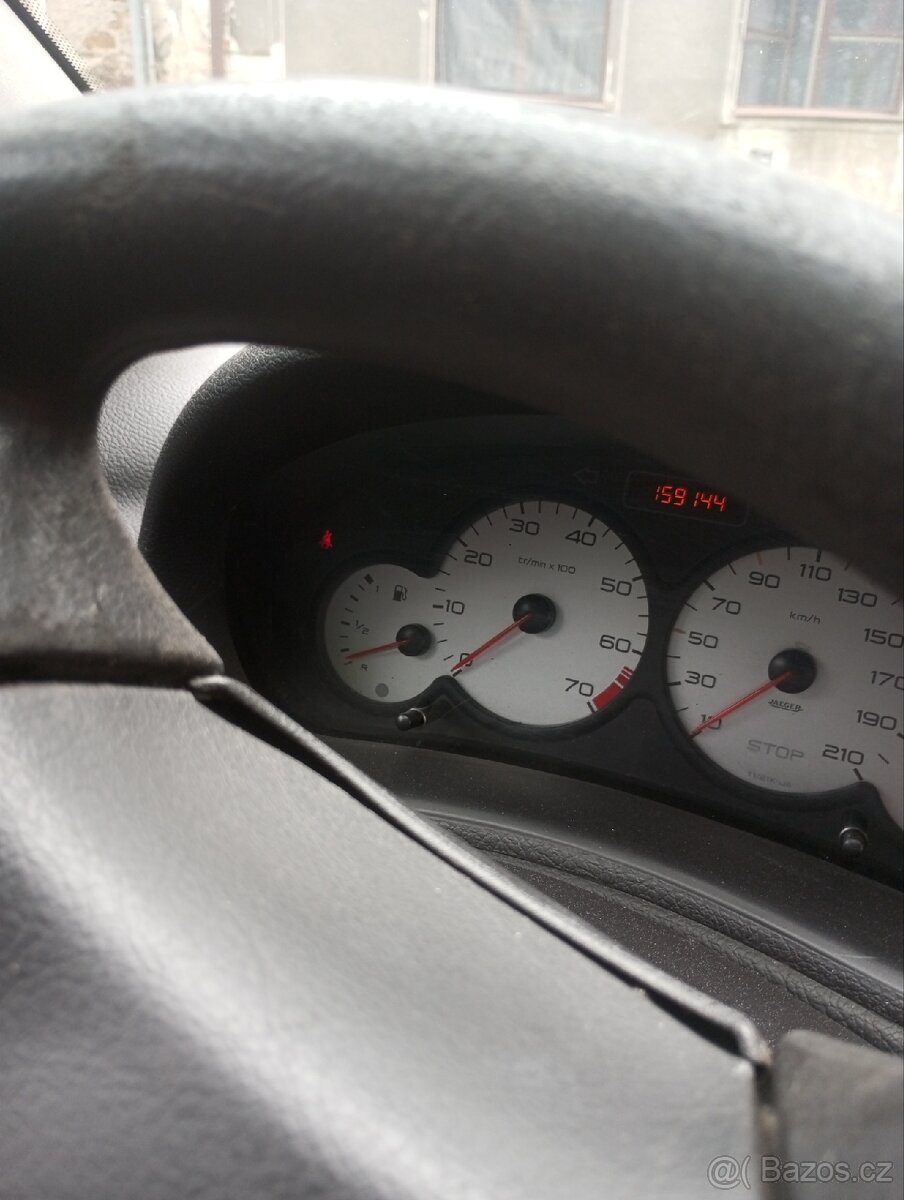 Prodám Peugeot 206 1.4 benzín - 13