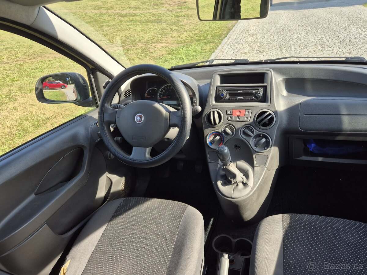 Fiat Panda 1.1 40 kW Klima Původ ČR - 13