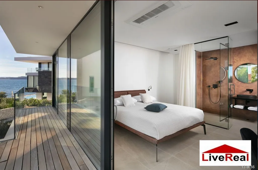 5izb LUXUSNÁ VILA, SUKOŠAN, 15m od mora, bazén, suterén, par - 13