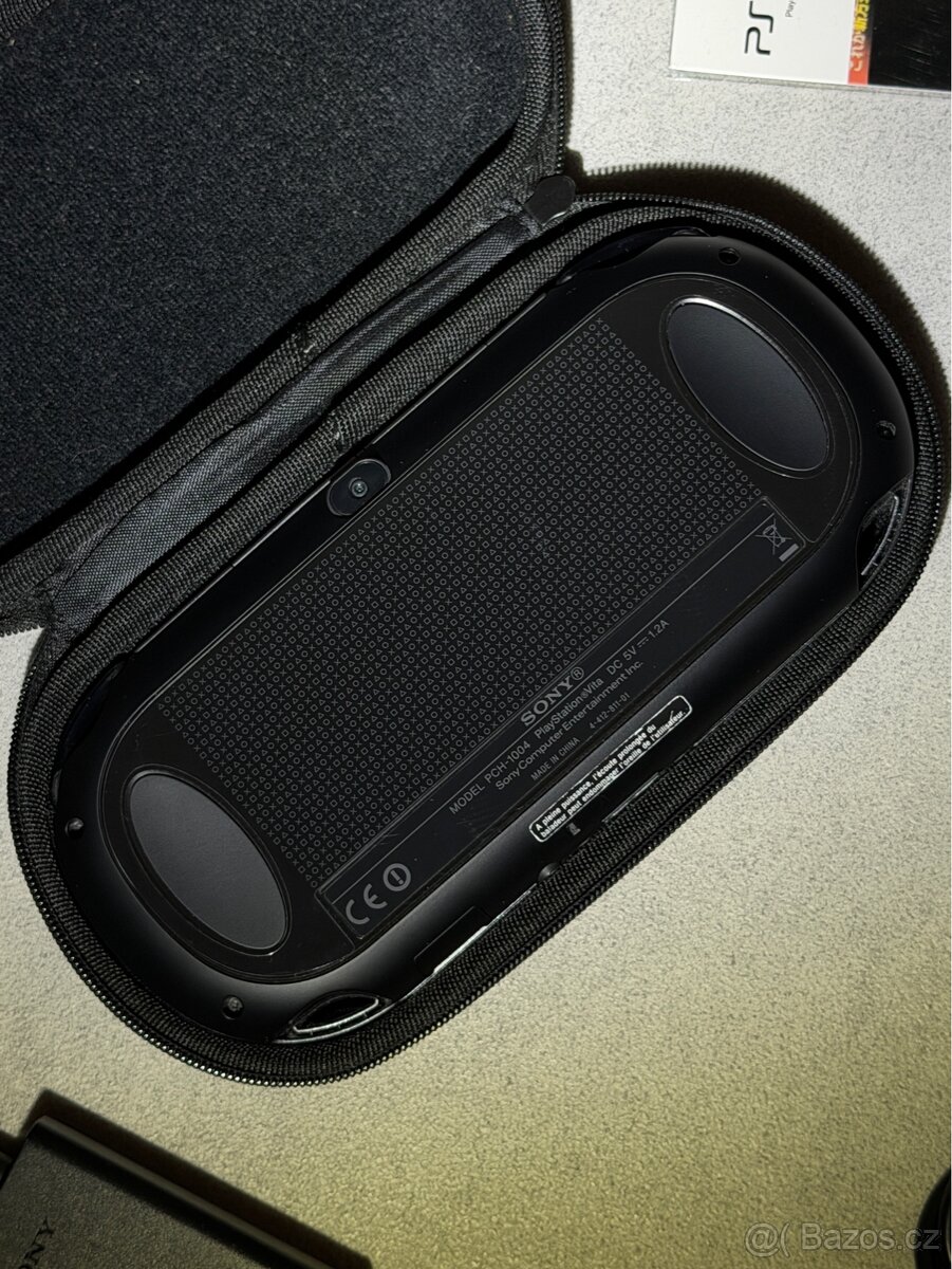 Sony Playstation VITA PCH-1004 OLED mod - 13