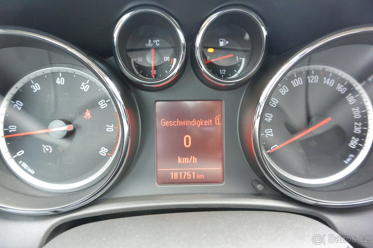 PRODÁM Opel Astra 1.4T 122kW - 13