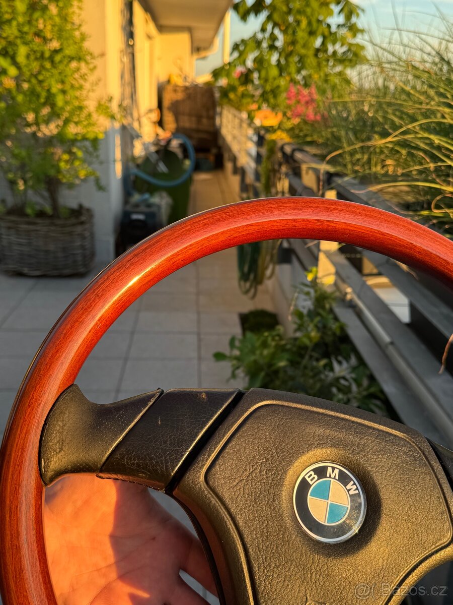 Bmw e36 dřevěný volant nardi - 13
