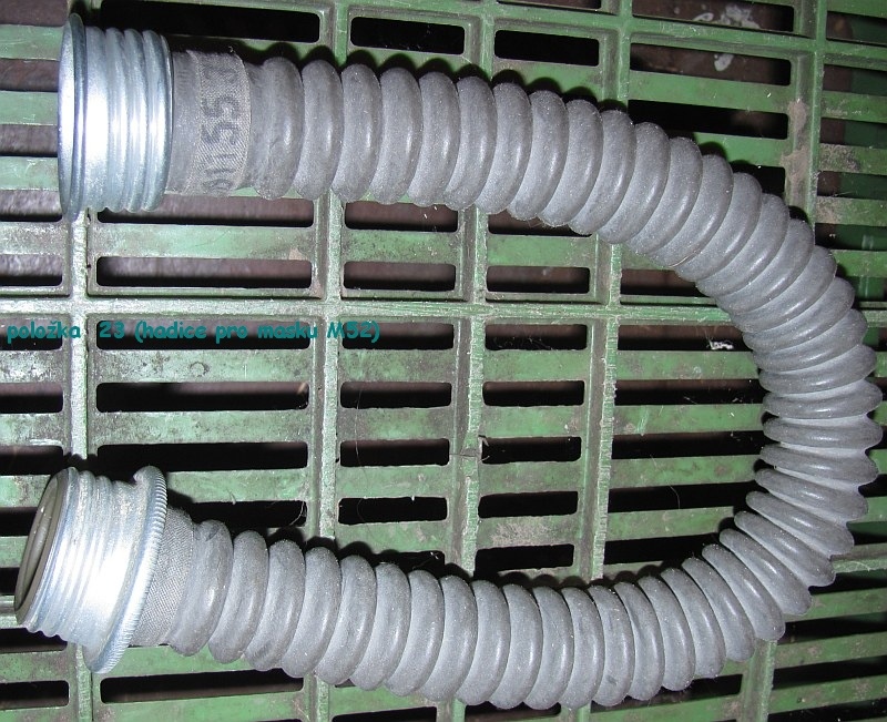 Prodám různé plynové masky a jejich příslušenství - 13