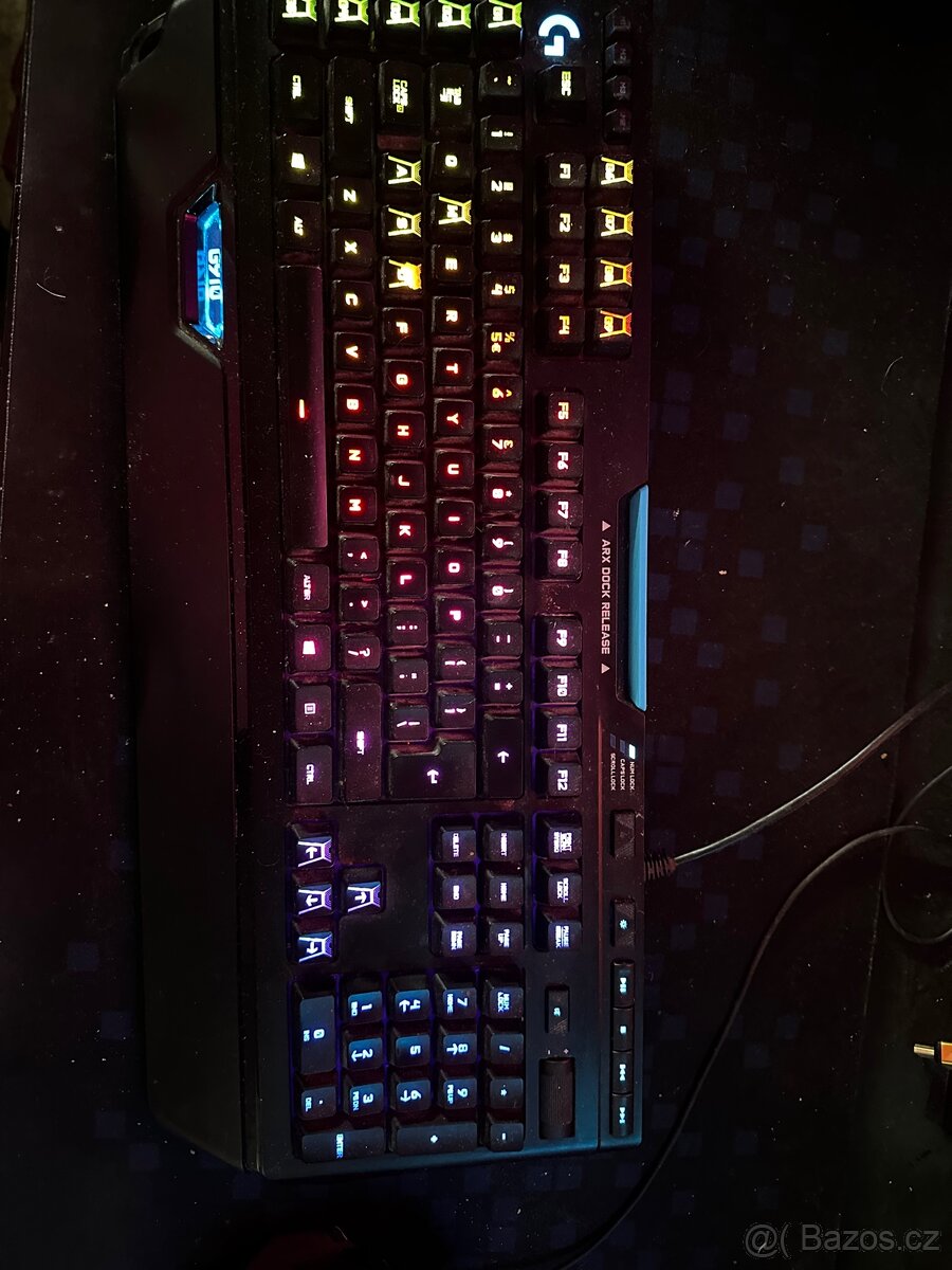 Logitech G910 Orion Spectrum - 13