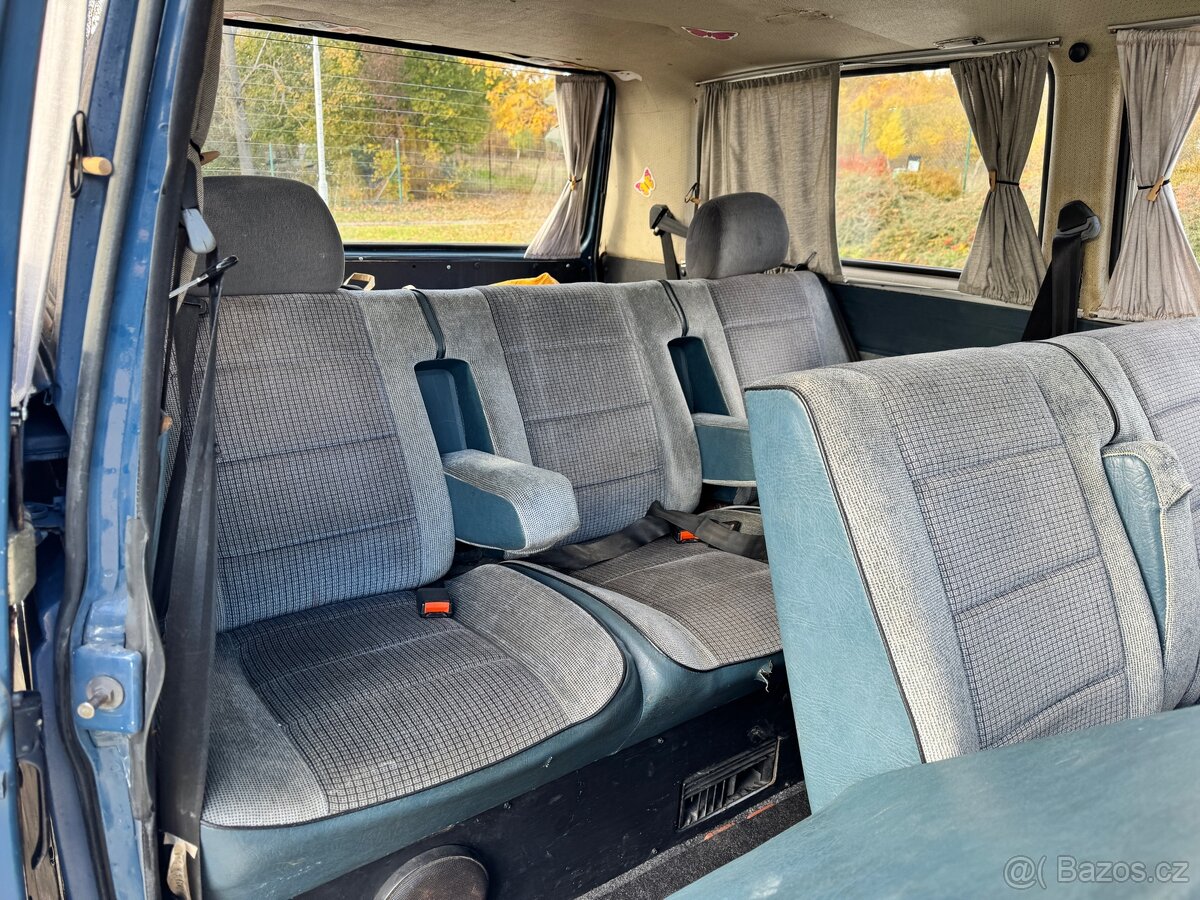 VW T3 Caravelle 1.9D 5kvalt 8 míst - 13
