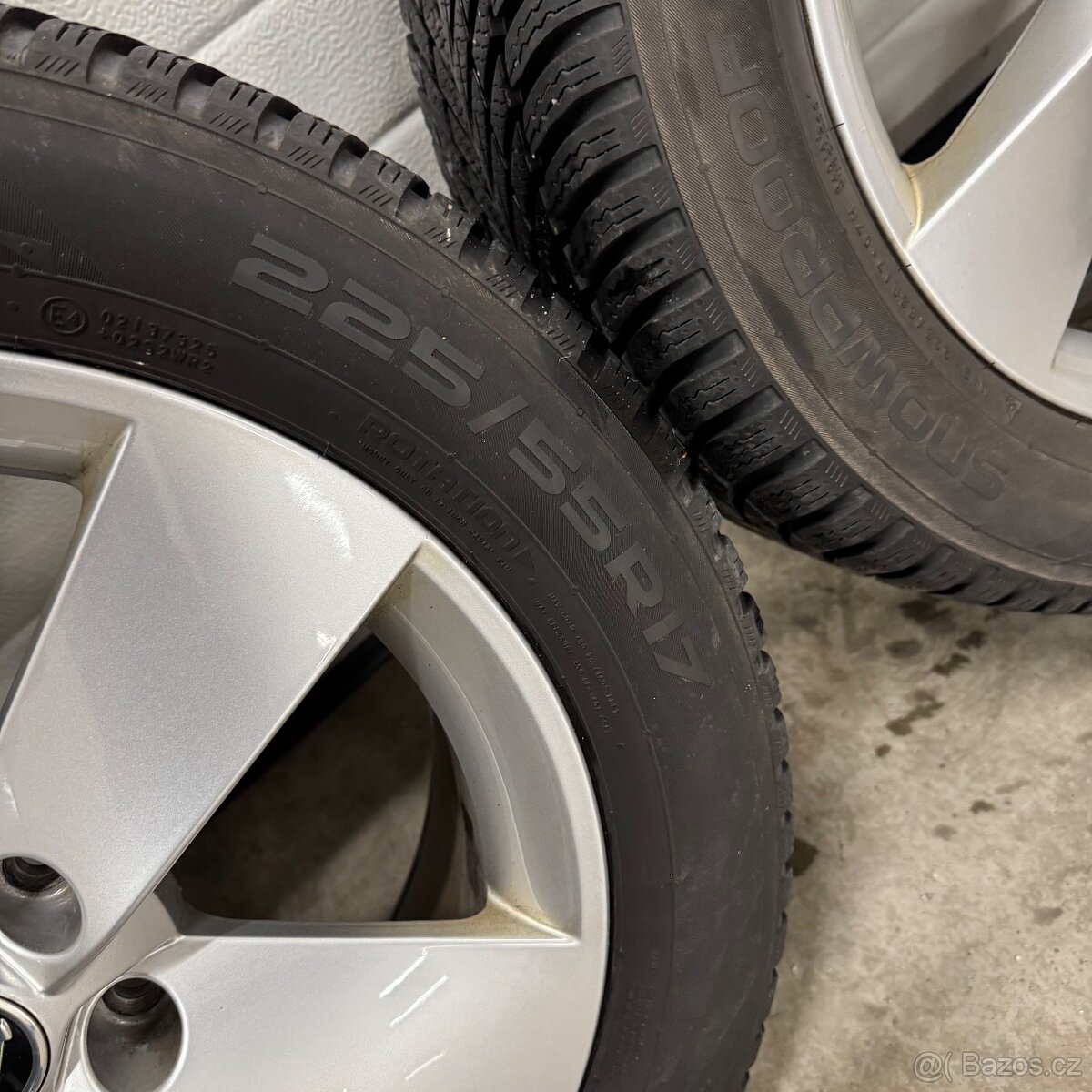 Zánovní zimní sada Karoq 225/55 r17 Nokian 7mm - 13