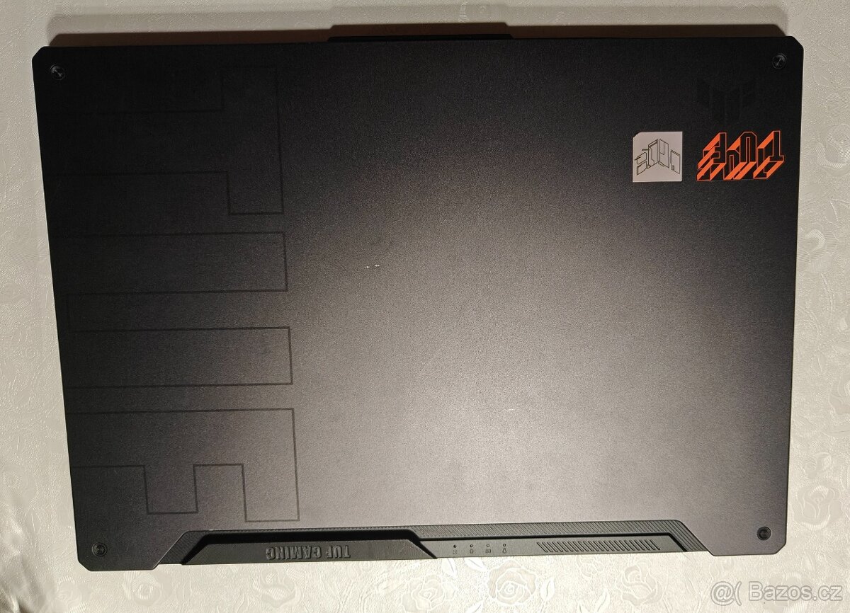 Herní notebook Asus TUF Gaming A15 , RTX3070 - 13