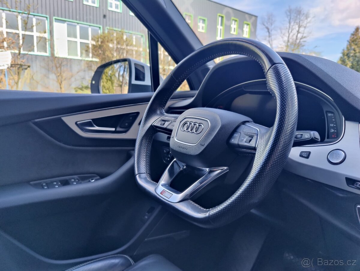 Audi Q7 3,0 TDI 4x4/3xS-line / servis. - 13