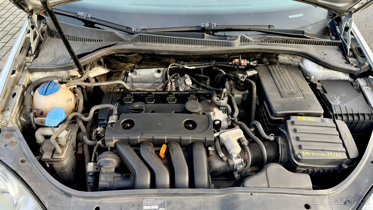 Volkswagen Golf V 2.0 FSI (110 kW) - 13