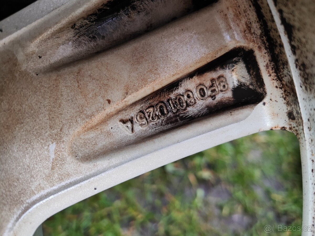 Letní sada Audi A3 r16 5x112 Dunlop 205/55/16 - 13