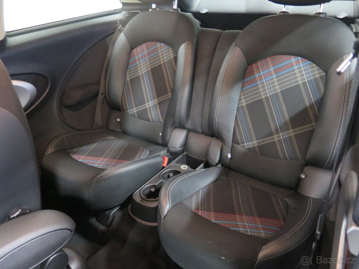 Mini Paceman ALL4 1.6D,klima,výhřev,4x4,manuál - 13