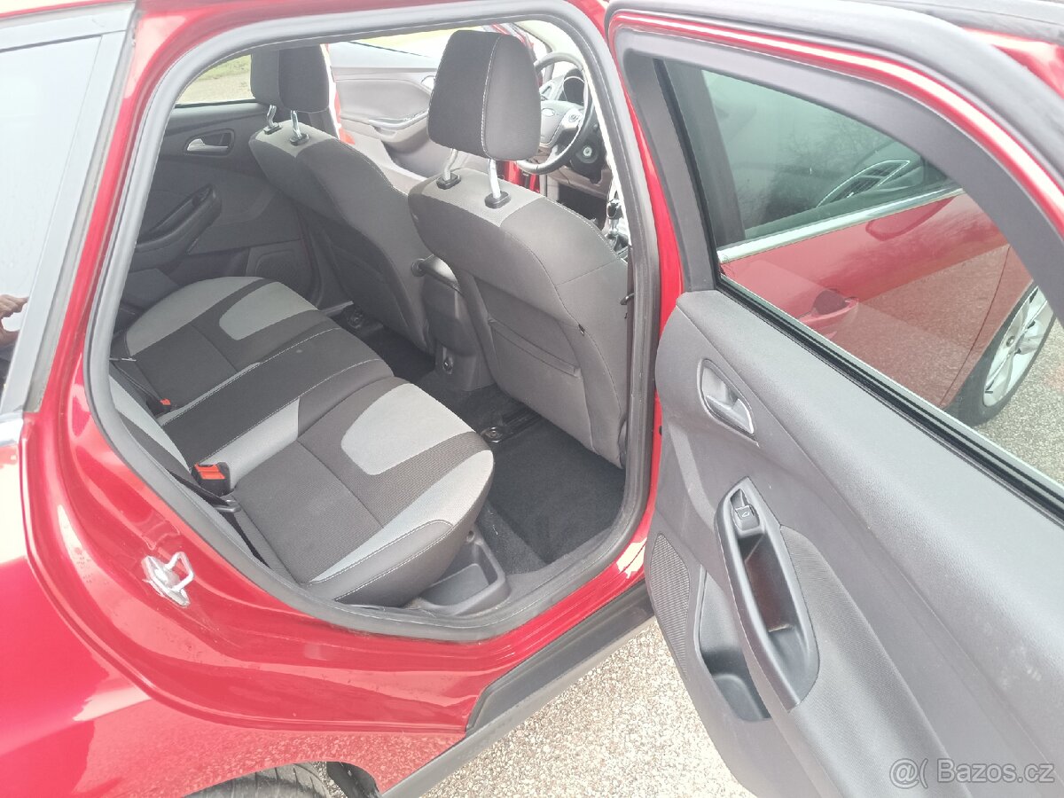 Ford Focus combi MK3 kombi, ecoboost 92kw - 13