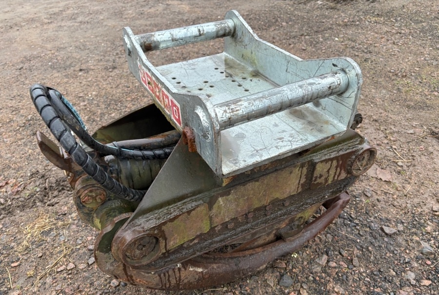 Prodám minibagr Wacker Neuson, 2013, 4580mth - 13