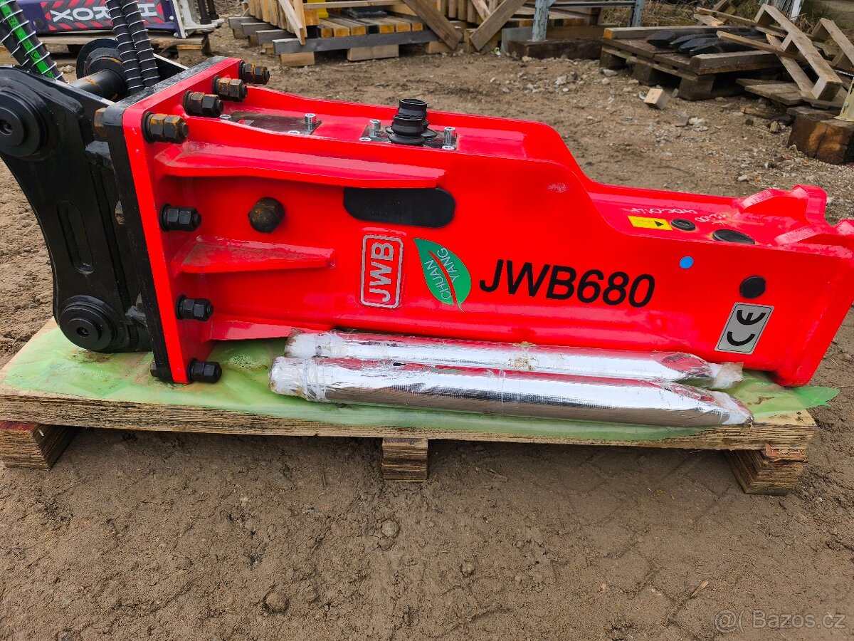 Hydraulické kladivo pro 4-7t - 13