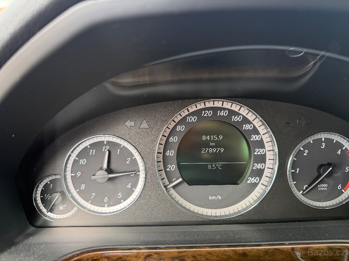 Mercedes E220 cdi - 13