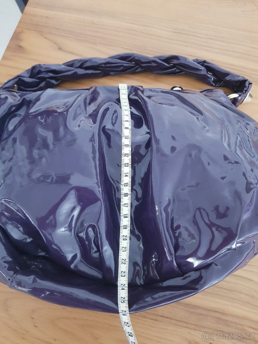 Kabelka Versace pc: 17.000kč - 13