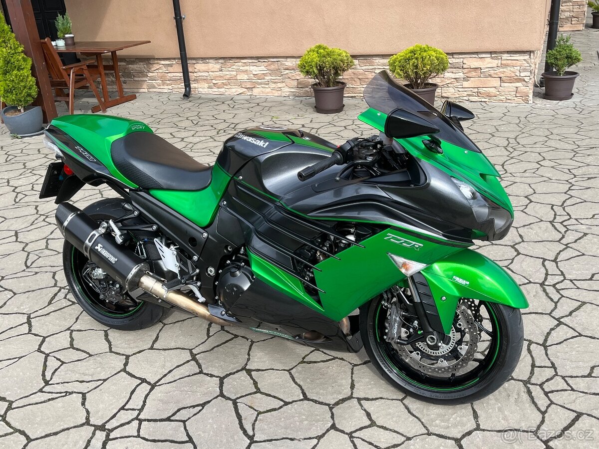 Kawasaki ZZR 1400 r.v.2018 najeto 14719km - 13