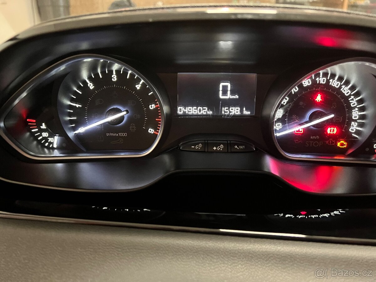 Peugeot 208 Active 1.5 Bluehdi 1MAJ KOUPENO v ČR - 13