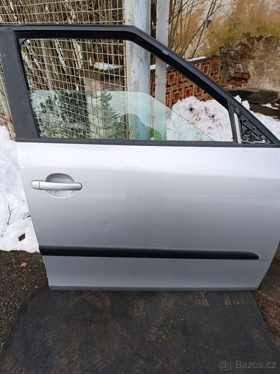 Skoda fabia 2 facelift - díly vozu 9156/LA7W - 13