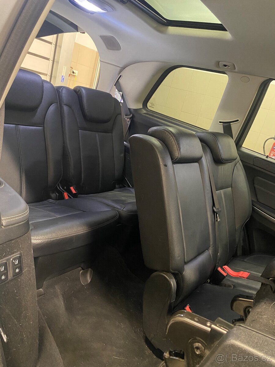 Mercedes GL 350 CDI - 13