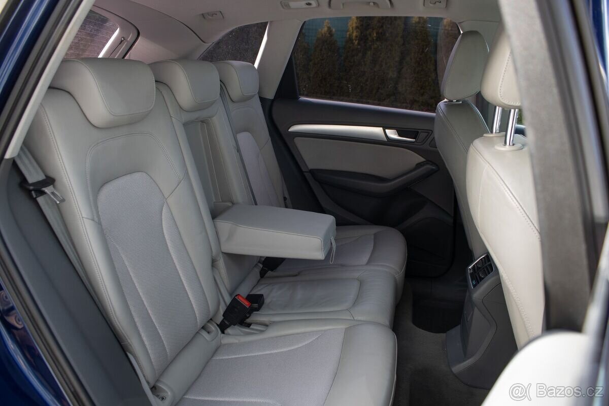 Audi Q5 3.0 TDI DPF quattro S tronic - 13
