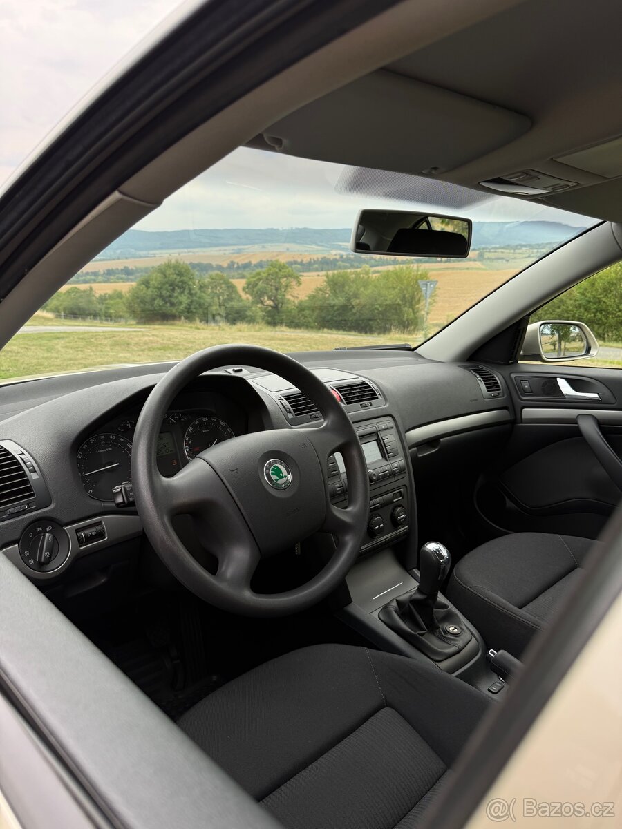Škoda Octavia II Elegance 1.6MPi sedan - 66tis KM - 13