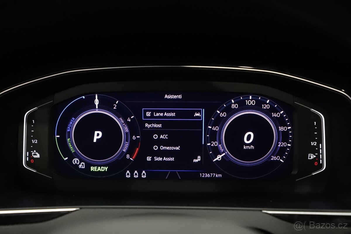 VW Passat B8 GTE 1.4TSI Hybrid 160kW DSG - záruka Autodraft - 13