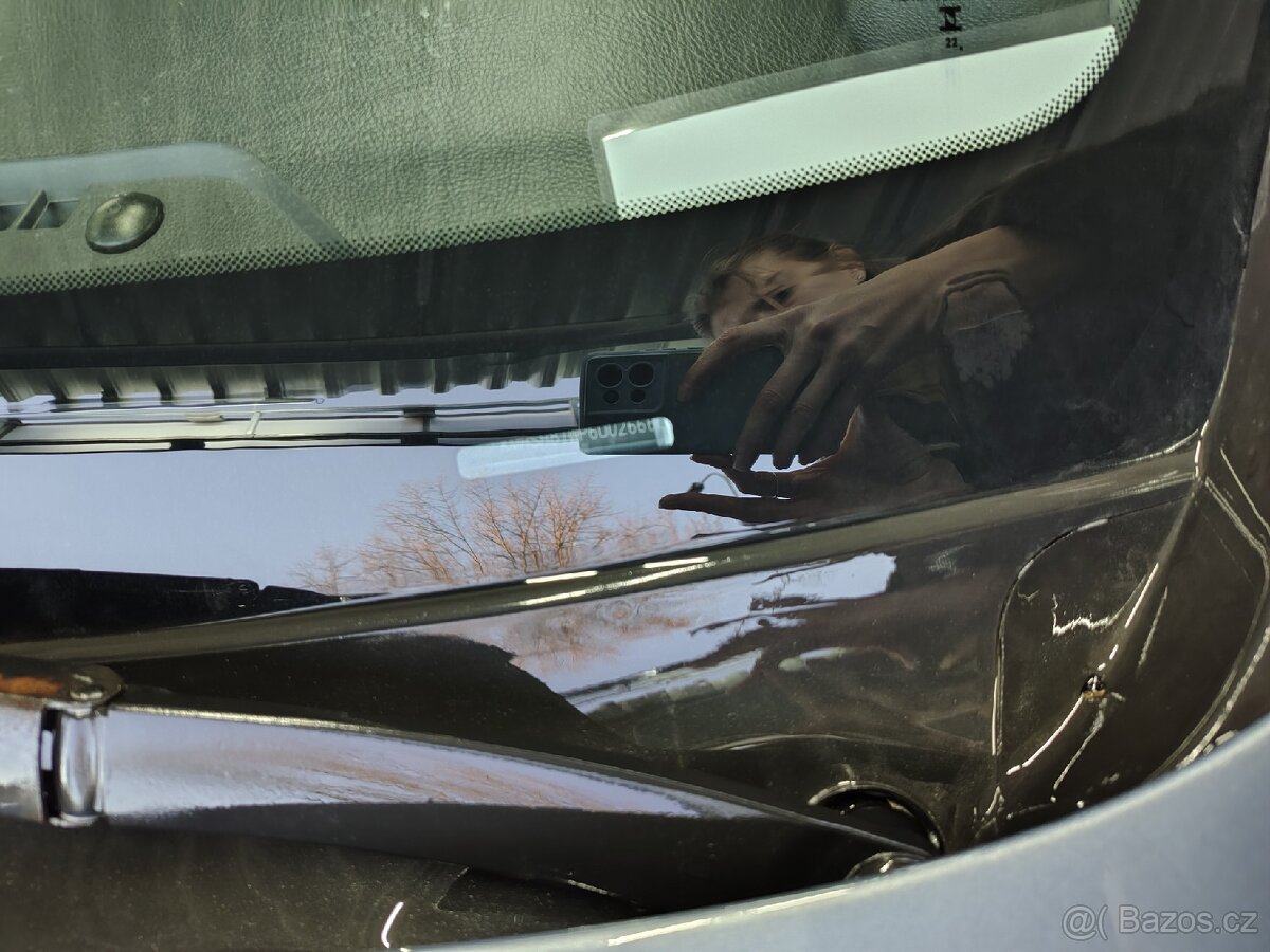 Prodám Hyundai Santa Fe 2005 rok - 13