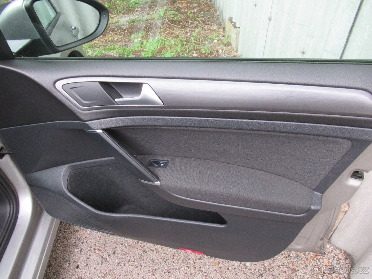 Golf 1.4TSi,92kW,1Majitel Čr, - 13