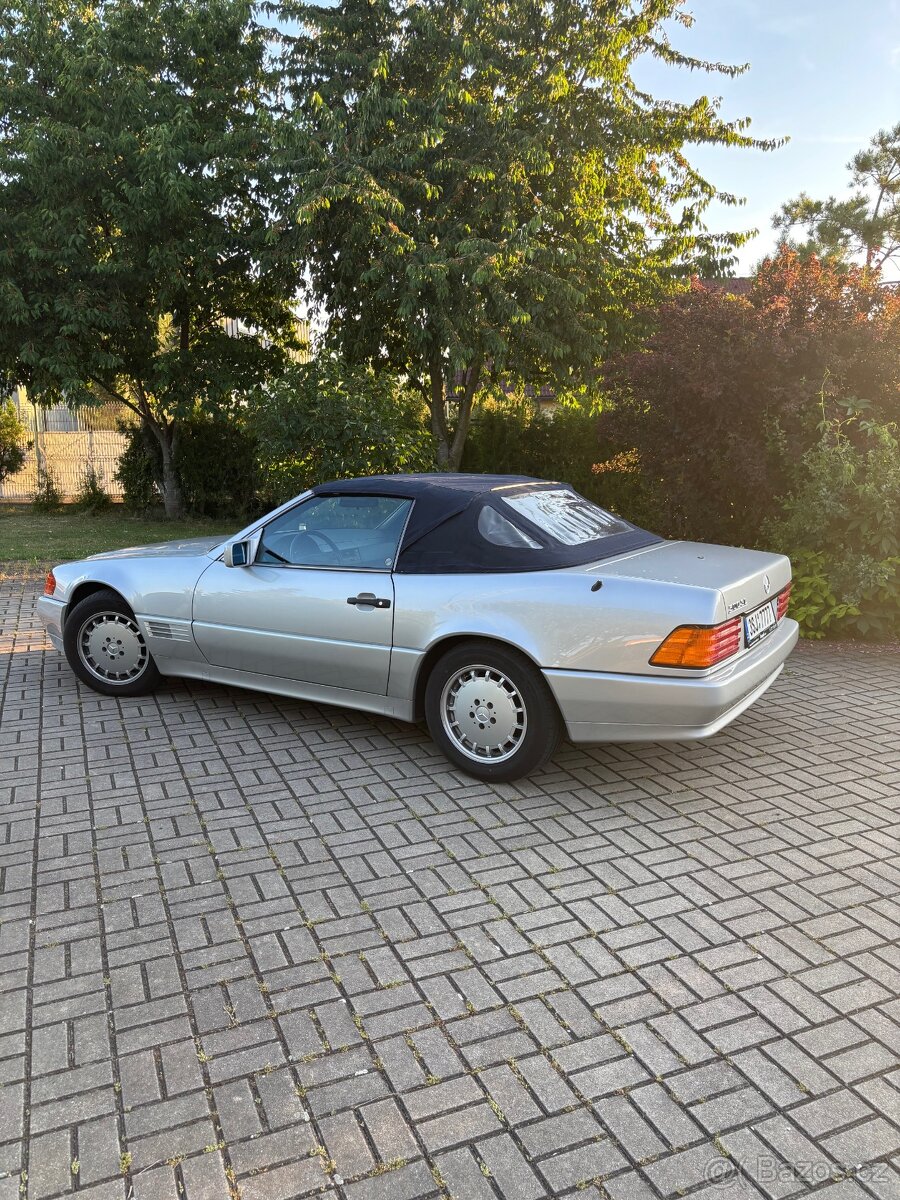 Mercedes 129 500 SL - 13