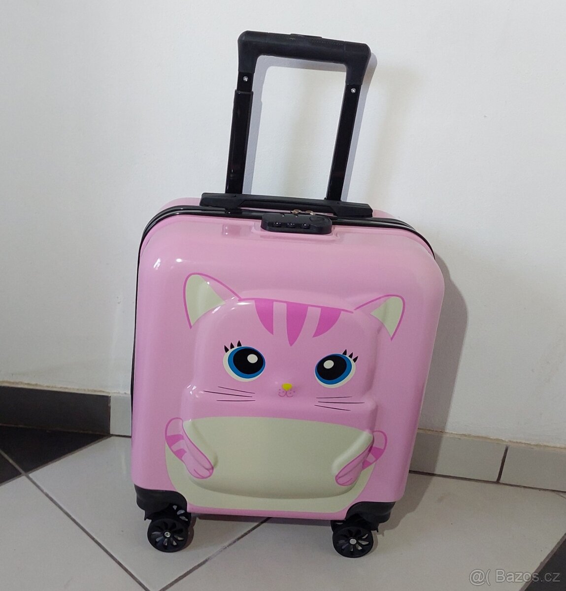 Dětský cestovní kufr, 4 otočná kolečka - nové - 13