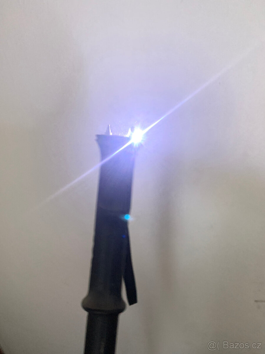 Zap Cane paralyzační hůl 1 000 000 v.; dále ruční paralyzér - 13