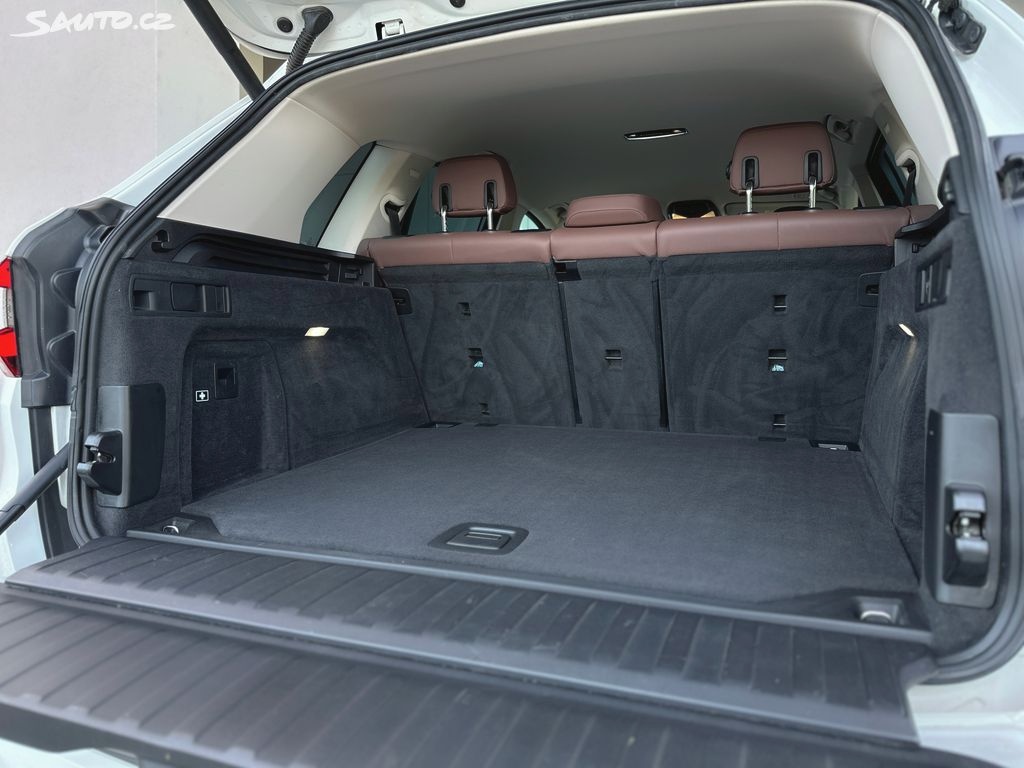 BMW X5, 40i|vzduch|tažné|ACC|Xoffroad - 13