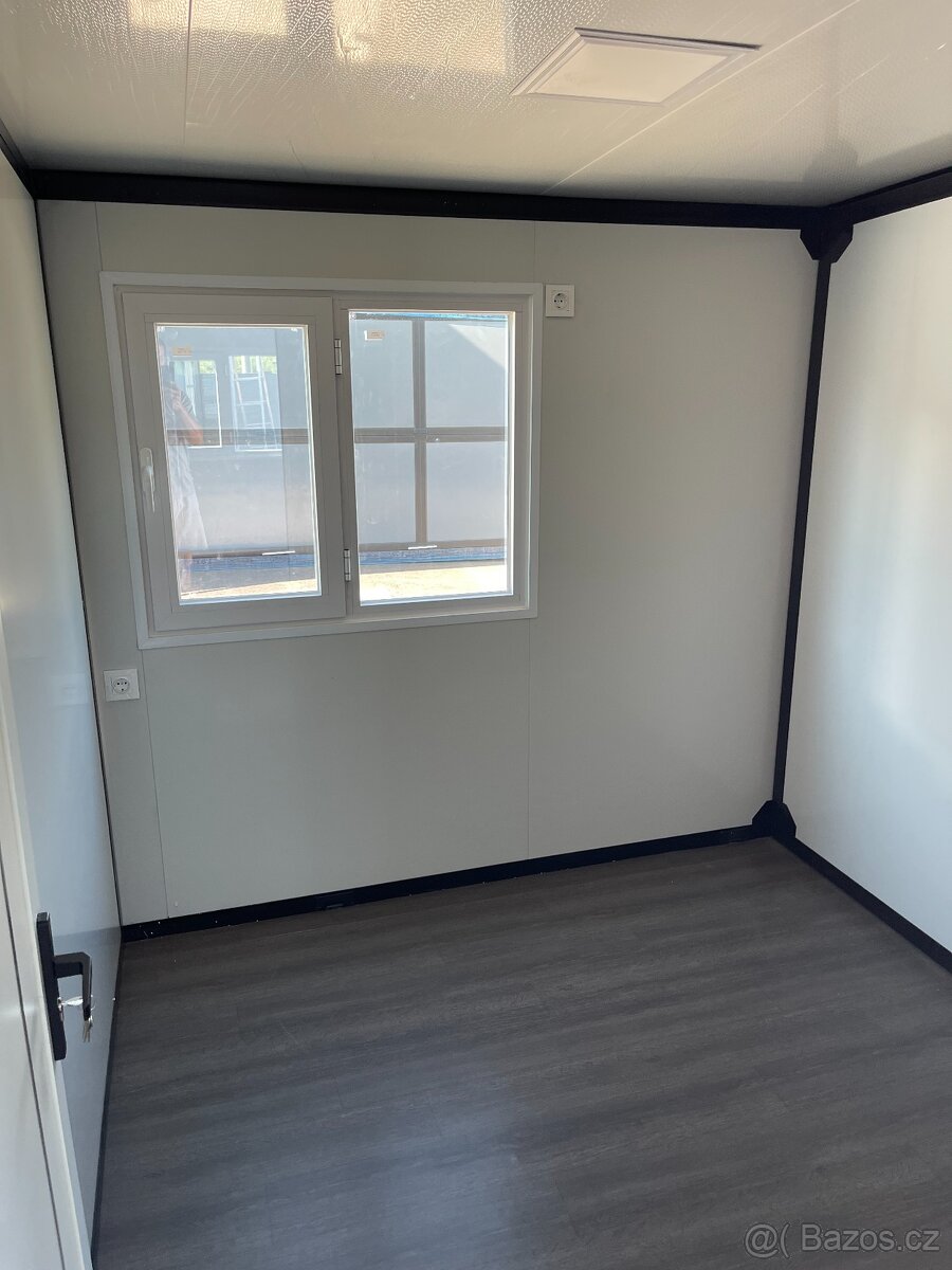 Rekreační mobilní domek - 13