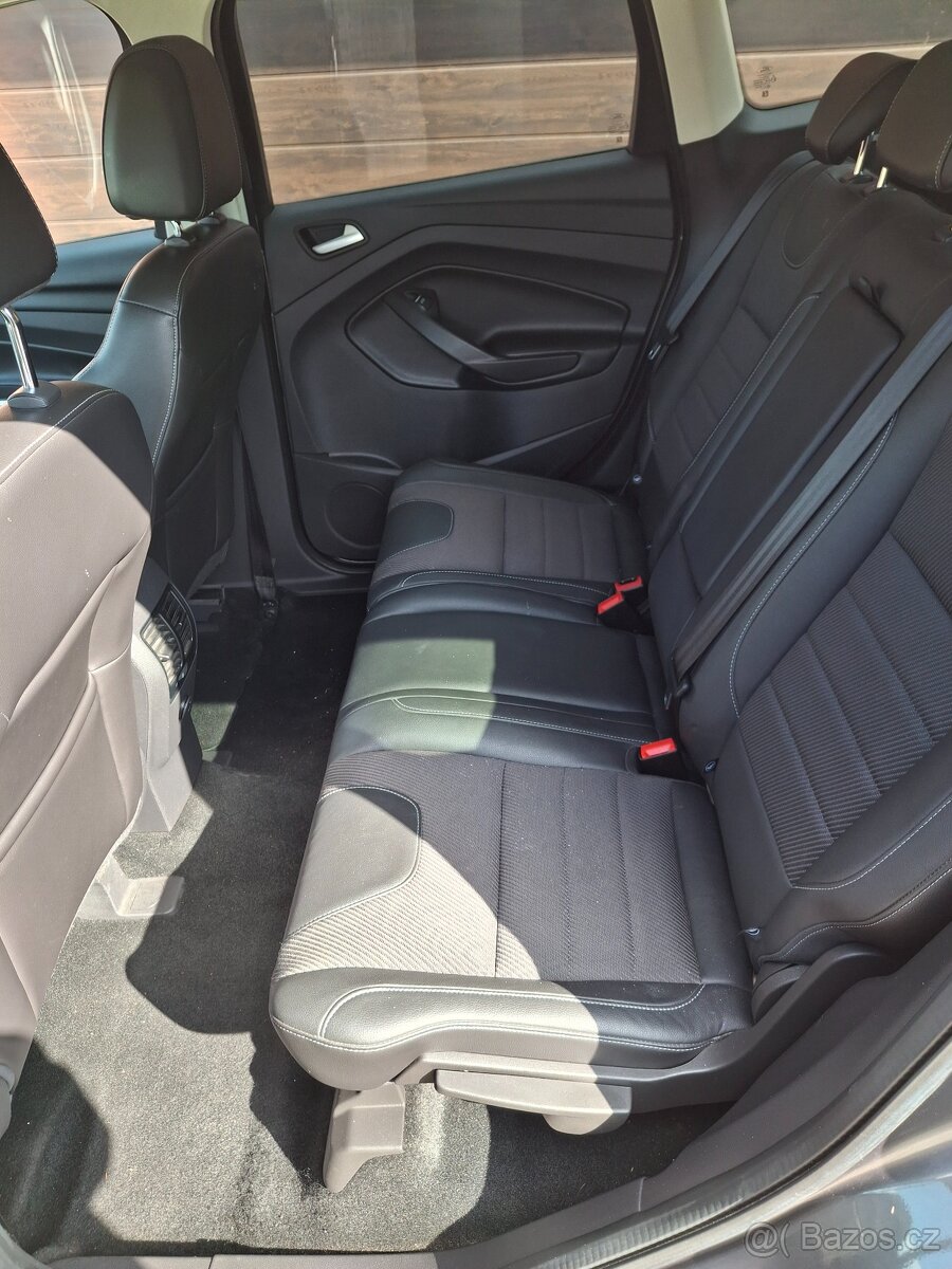 Ford Kuga 2.0 TDI, 4x4 - 13