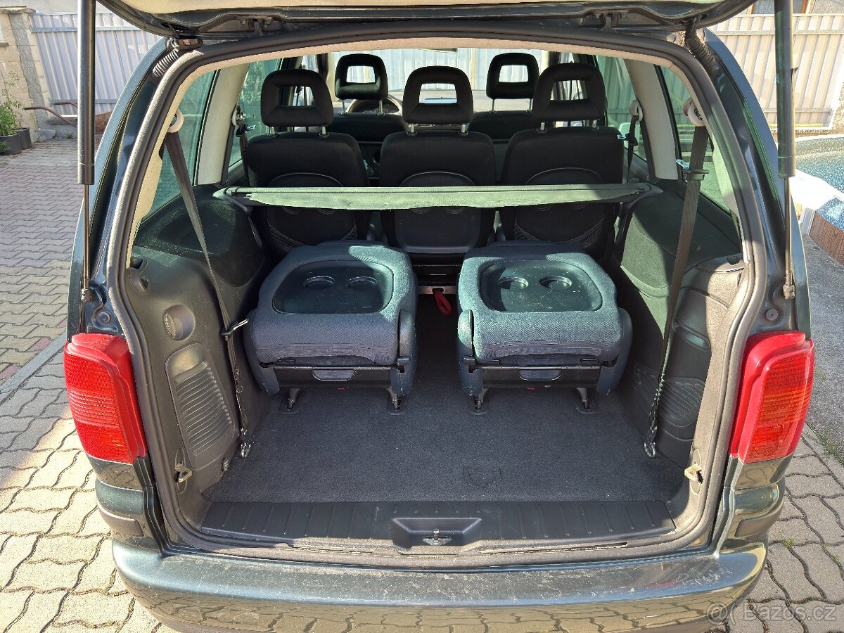 Seat Alhambra 96 kW 1,9 TDi - 13