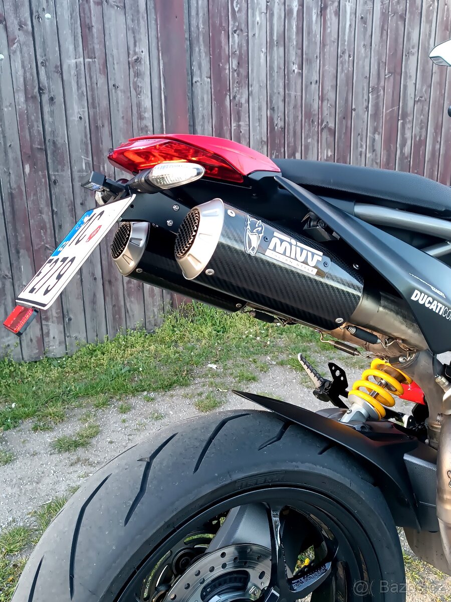 Ducati Hypermotard 950 - 13