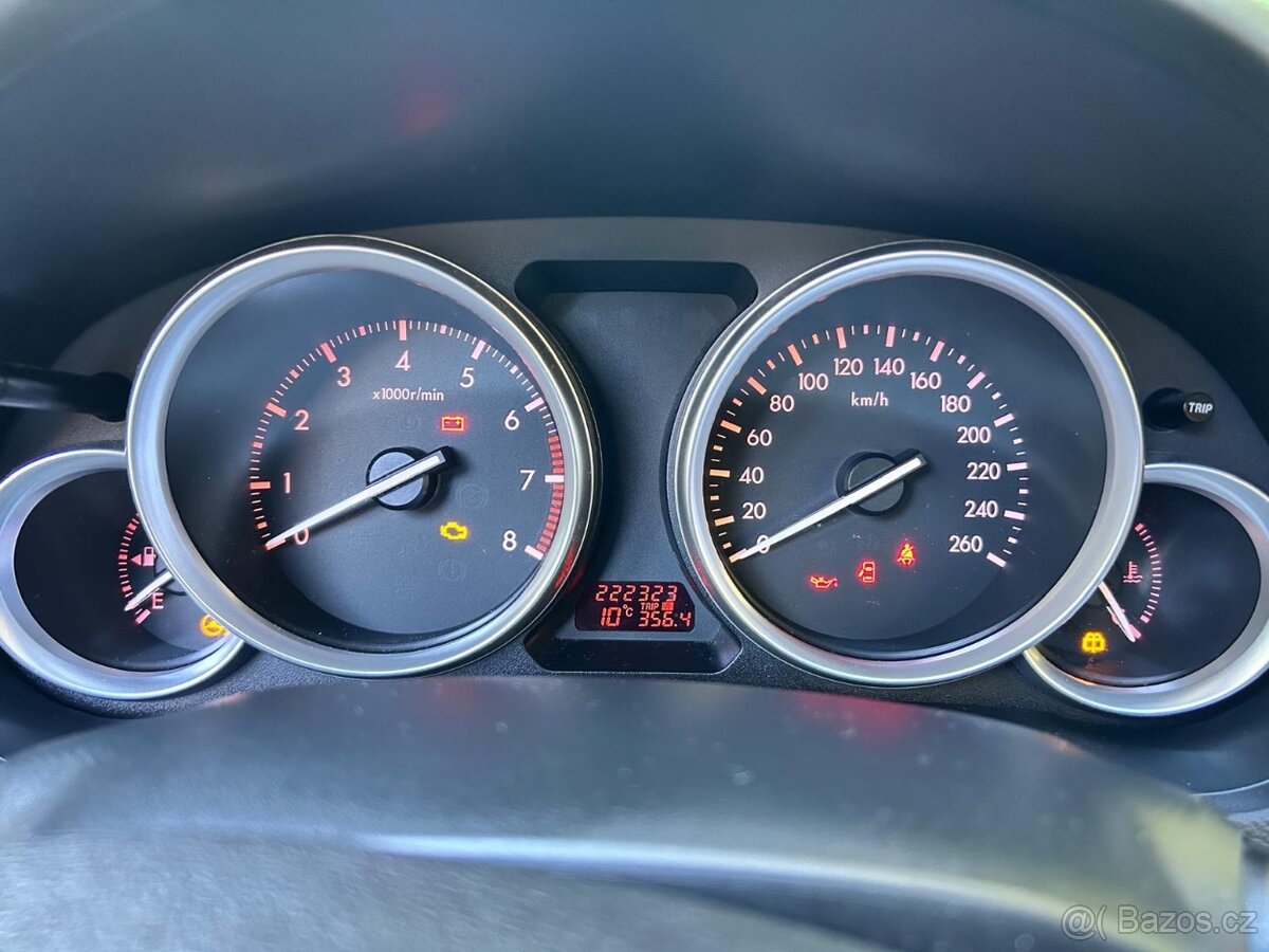 Mazda 6 Combi, 2.0i manuál - 13