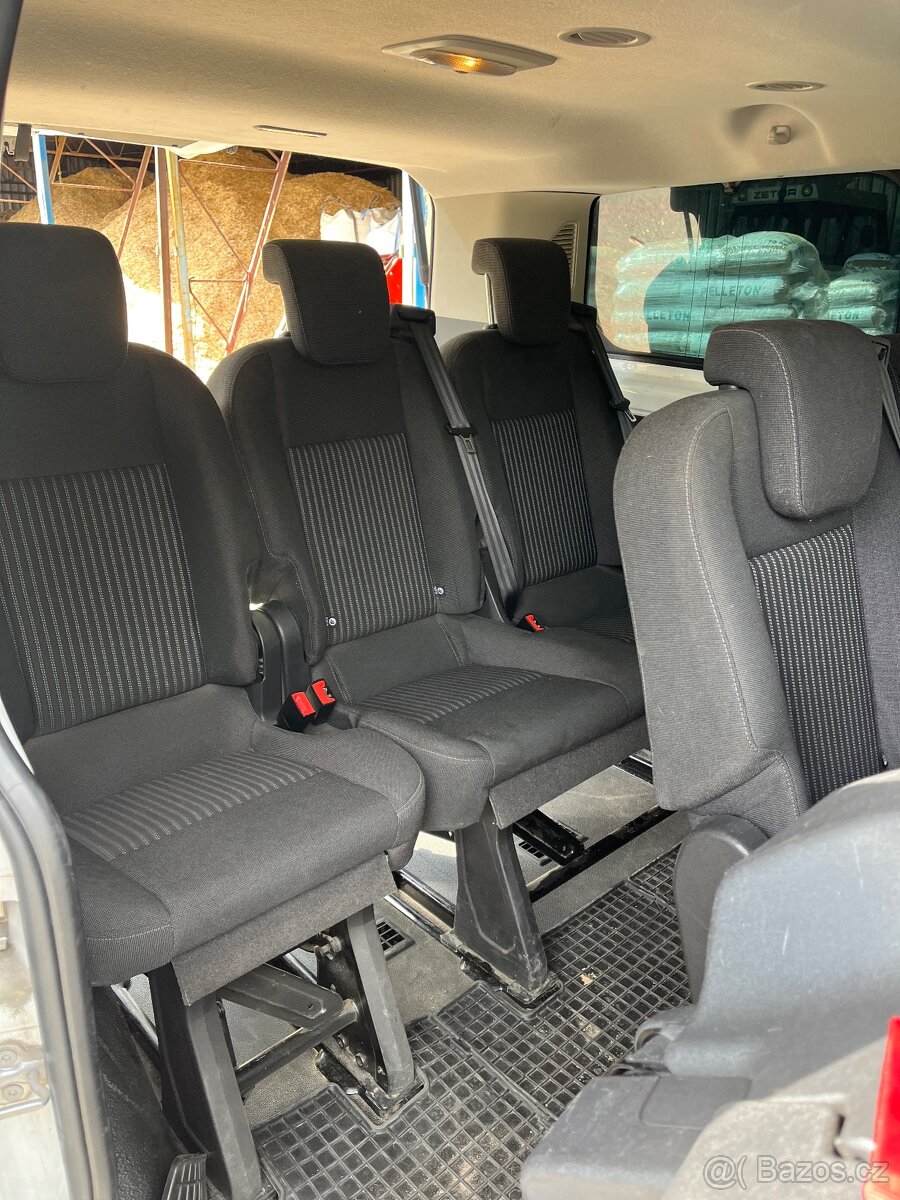 Ford Transit Custom 2.0 TDCI 9 míst r.v 2016 - 13
