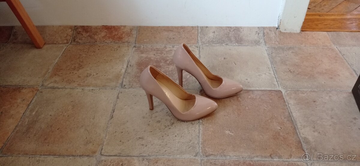 Lodičky/ slavnostní/sváteční/svatební boty na podp. vel.36 - 13