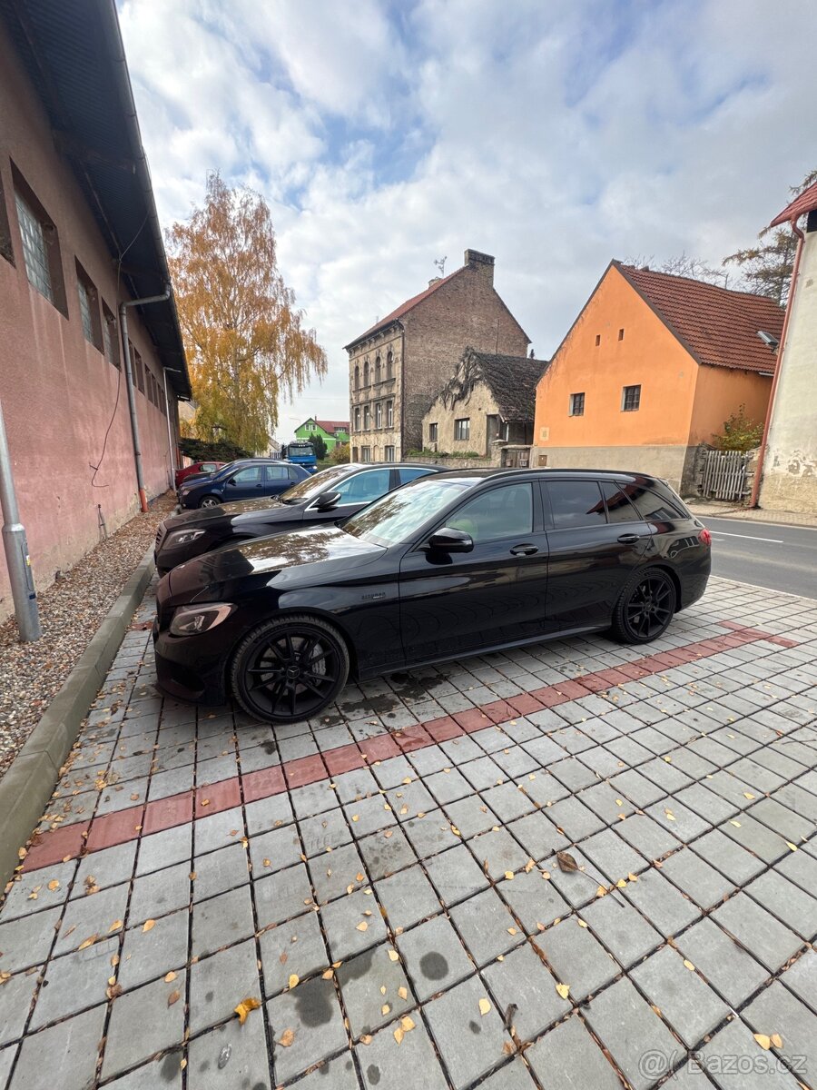 Mercedes c43 amg - 13