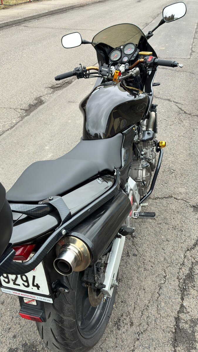 Honda Hornet S 600 - 13