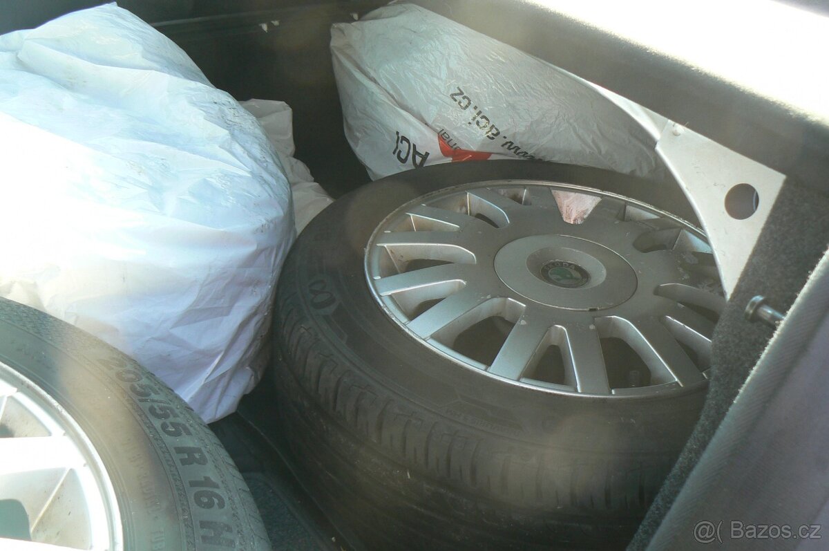 Škoda Superb 1.9TDi -2004 -ČR - 13