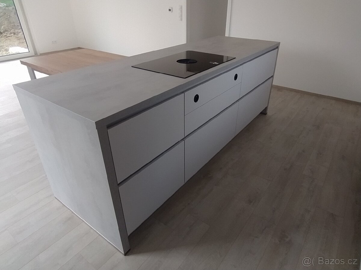monternabytku.cz. Montáž kuchyňské linky - 13